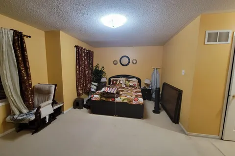 18 Seed Court, Brampton, ON L6X 5E4