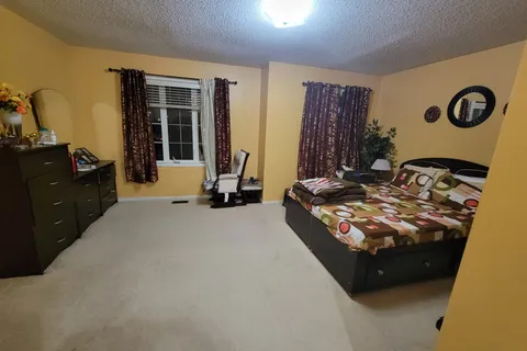18 Seed Court, Brampton, ON L6X 5E4