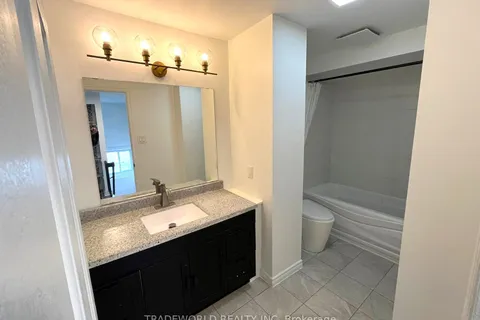 7465 Bybrook Drive, Mississauga, ON L4T 3R3