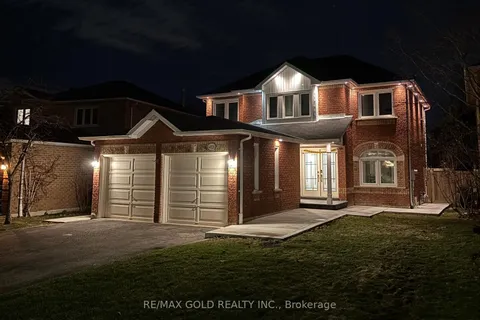 6828 Gracefield Drive, Mississauga, ON L5N 6T6