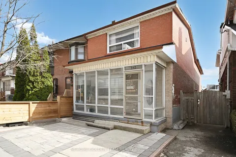 723 Dupont Street, Toronto, ON M6G 1Z5