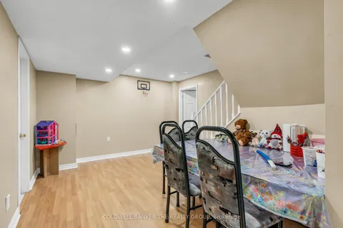 10 Colleyville Street, Brampton, ON L7A 1H3