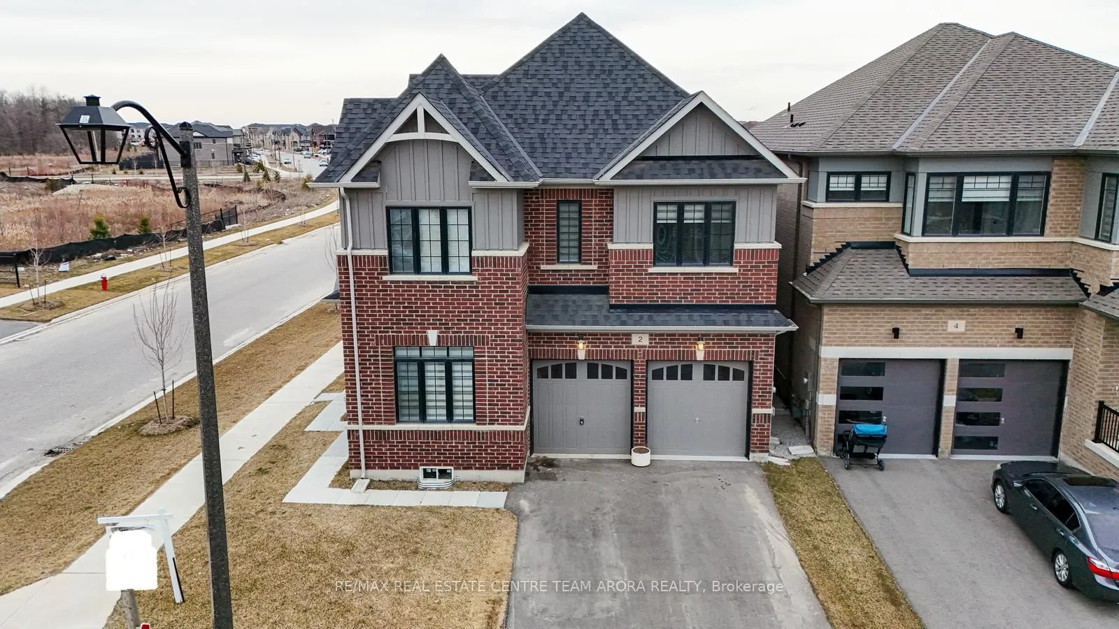 2 Madawaska Road, Caledon, ON L7C 4J8