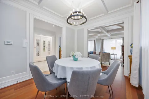 55 BURROWS Avenue, Toronto, ON M9B 4W8