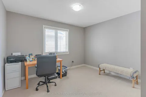 27 Boyces Creek Crescent, Caledon, ON L7C 3S2
