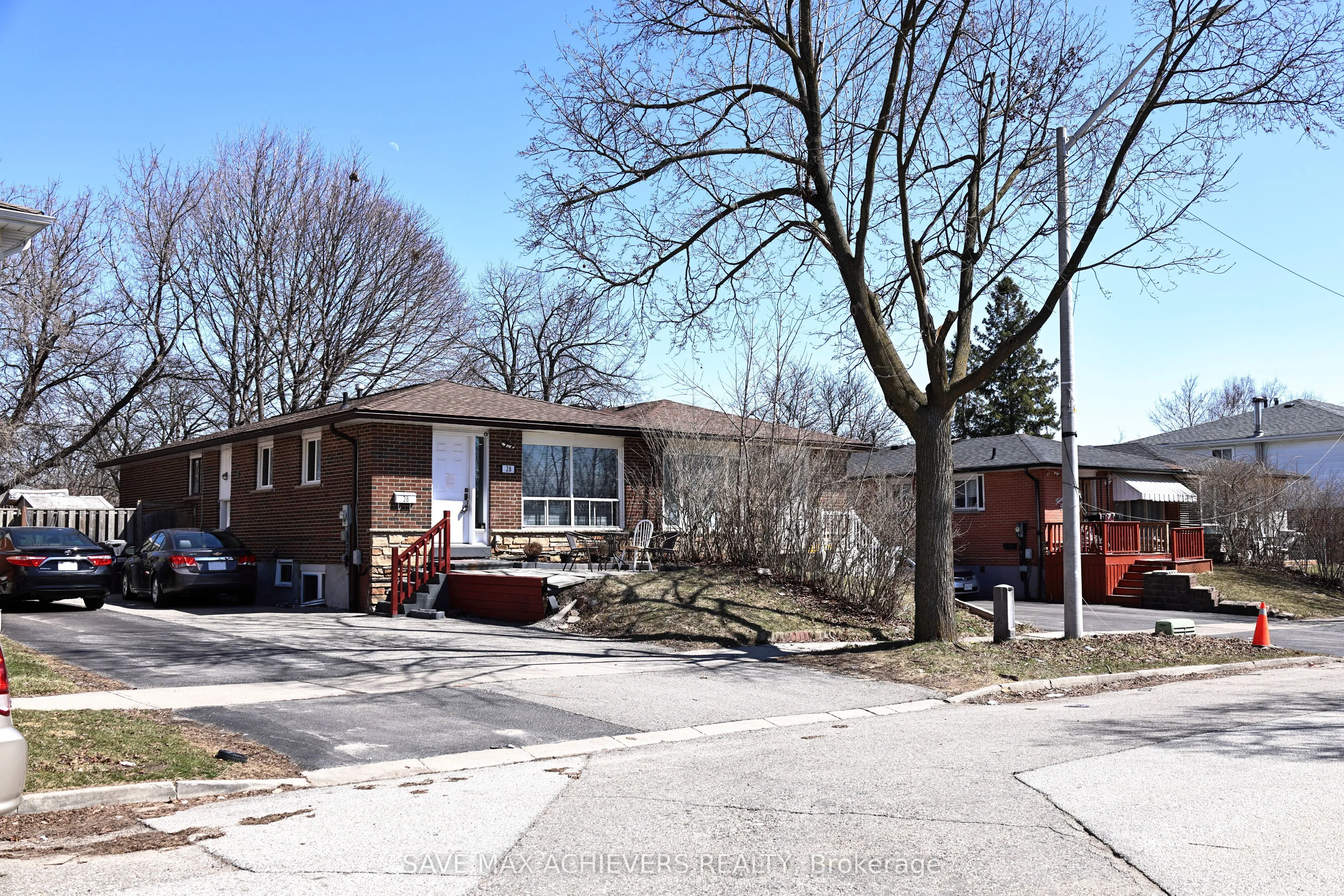28 Bingham Road, Brampton, ON L6V 2K1