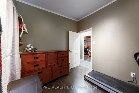 7648 Redstone Road, Mississauga, ON L4T 2B9