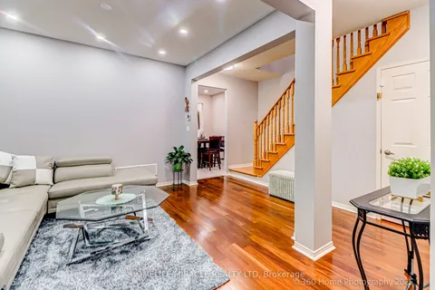 652 Lott Crescent, Milton, ON L9T 7P7