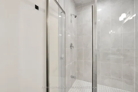 3461 Mosley Gate, Oakville, ON L6H 0Y8