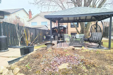 425 Hansen Road, Brampton, ON L6V 3P6