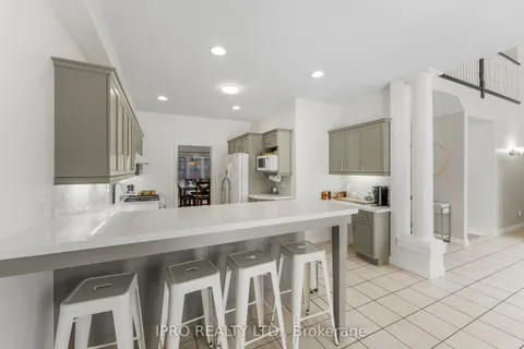 2 Redfern Street, Orangeville, ON L9W 5C8