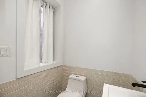 121 Mulock Avenue, Toronto, ON M6N 3C5