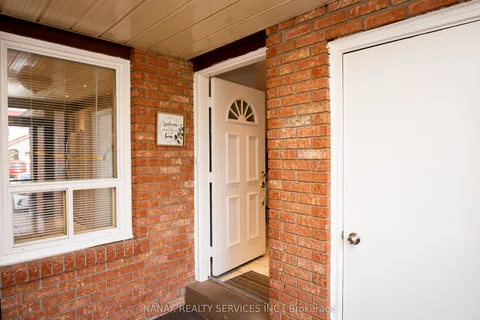 133 Murray St Street, Brampton, ON L6X 2S5