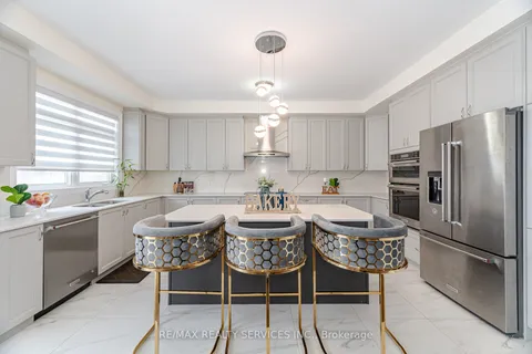 40 Portman Street, Caledon, ON L7C 4E5