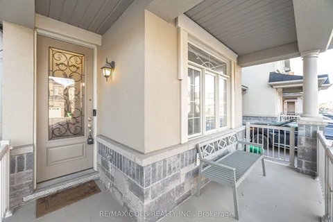 14 Folgate Crescent, Brampton, ON L6R 0B3