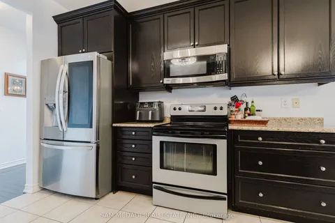 700 Serafini Crescent, Milton, ON L9T 7P4