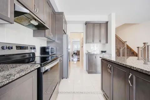 11 Flaibano Street, Brampton, ON L6Z 0J7