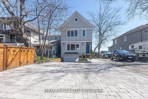 510 Richey Crescent, Mississauga, ON L5G 1N4