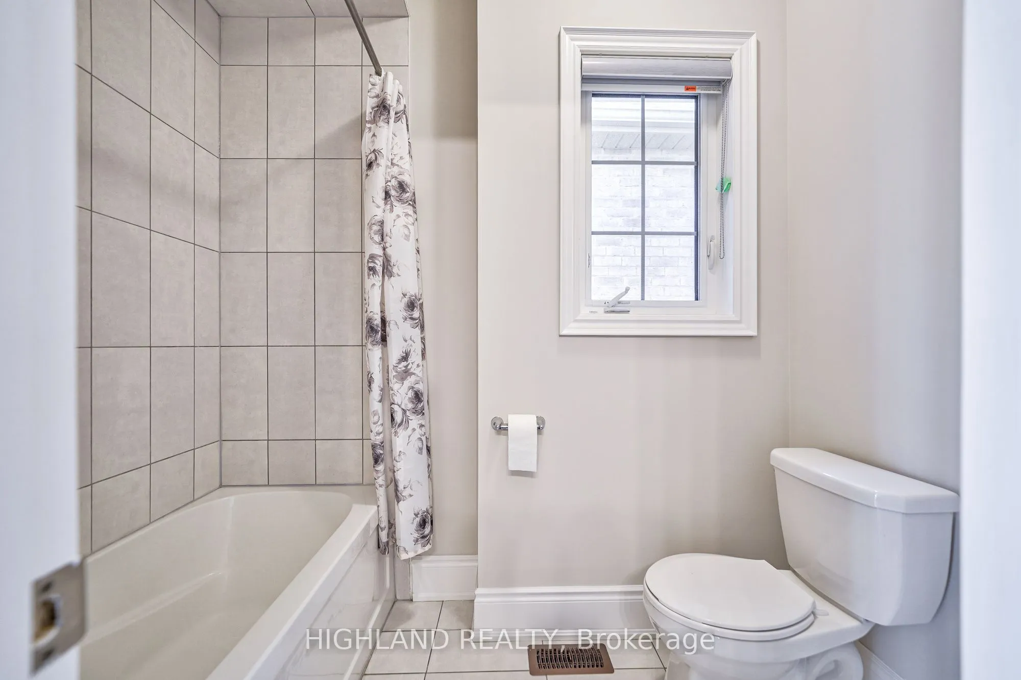 425 Threshing Mill Boulevard, Oakville, ON L6H 0T4