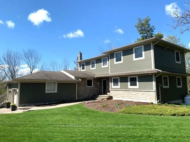 1778 Old Waterdown Road, Burlington, ON L7P 0T2