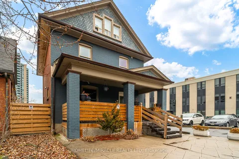 8 Mill Street, Brampton, ON L6X 1S6