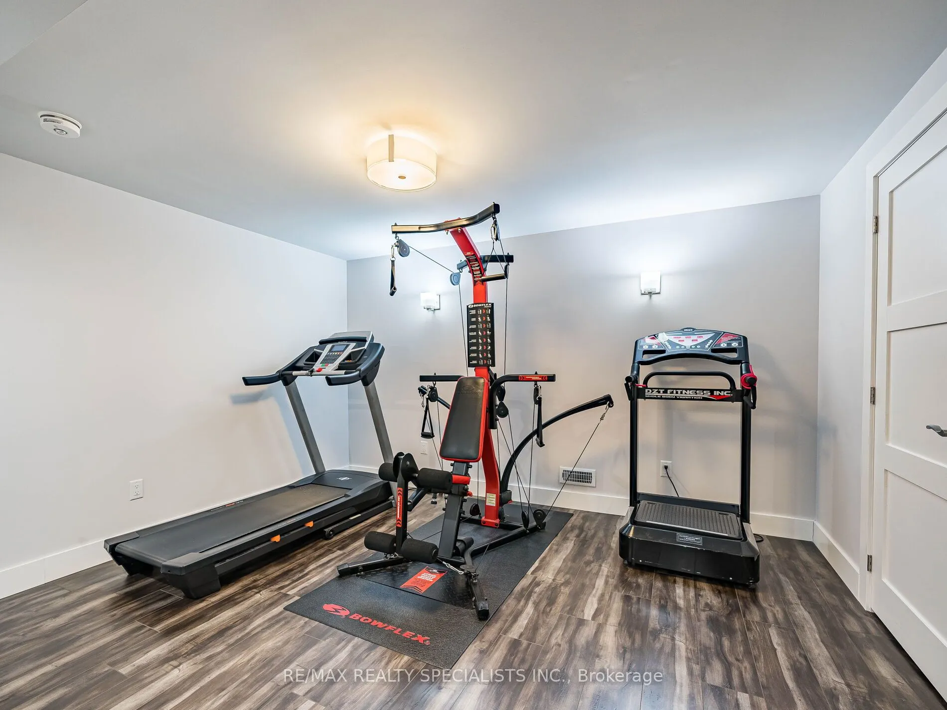 235 Learmont Avenue, Caledon, ON L7C 3W6
