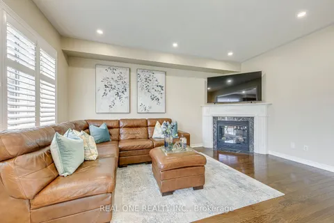 3133 Hiram Terrace, Oakville, ON L6M 0P7