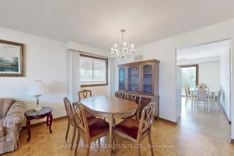2176 Stanfield Road, Mississauga, ON L4Y 1R5