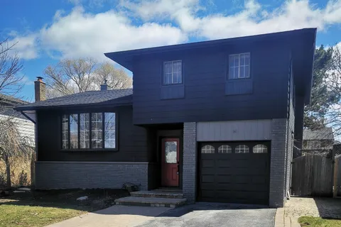 2322 Wyandotte Drive, Oakville, ON L6L 2T6