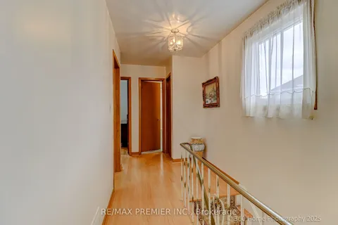 397 Blackthorn Avenue, Toronto, ON M6M 3C1
