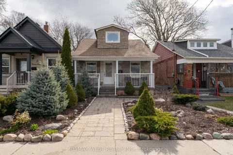 7 Bernice Crescent, Toronto, ON M6N 1W7