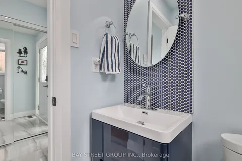 4277 Torino Crescent, Mississauga, ON L4W 3T4
