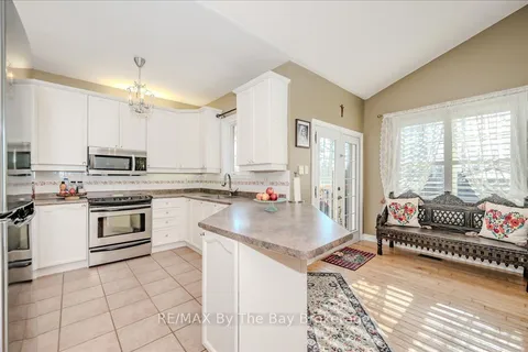 12 Twin Willow Crescent, Brampton, ON L7A 1J9