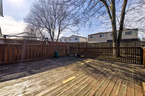 18 Abell Drive, Brampton, ON L6V 2V8