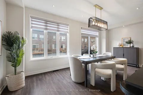 198 Fowley Drive, Oakville, ON L6H 0P3