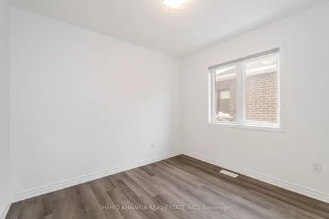 1564 Moira Crescent, Milton, ON L9E 1Y1