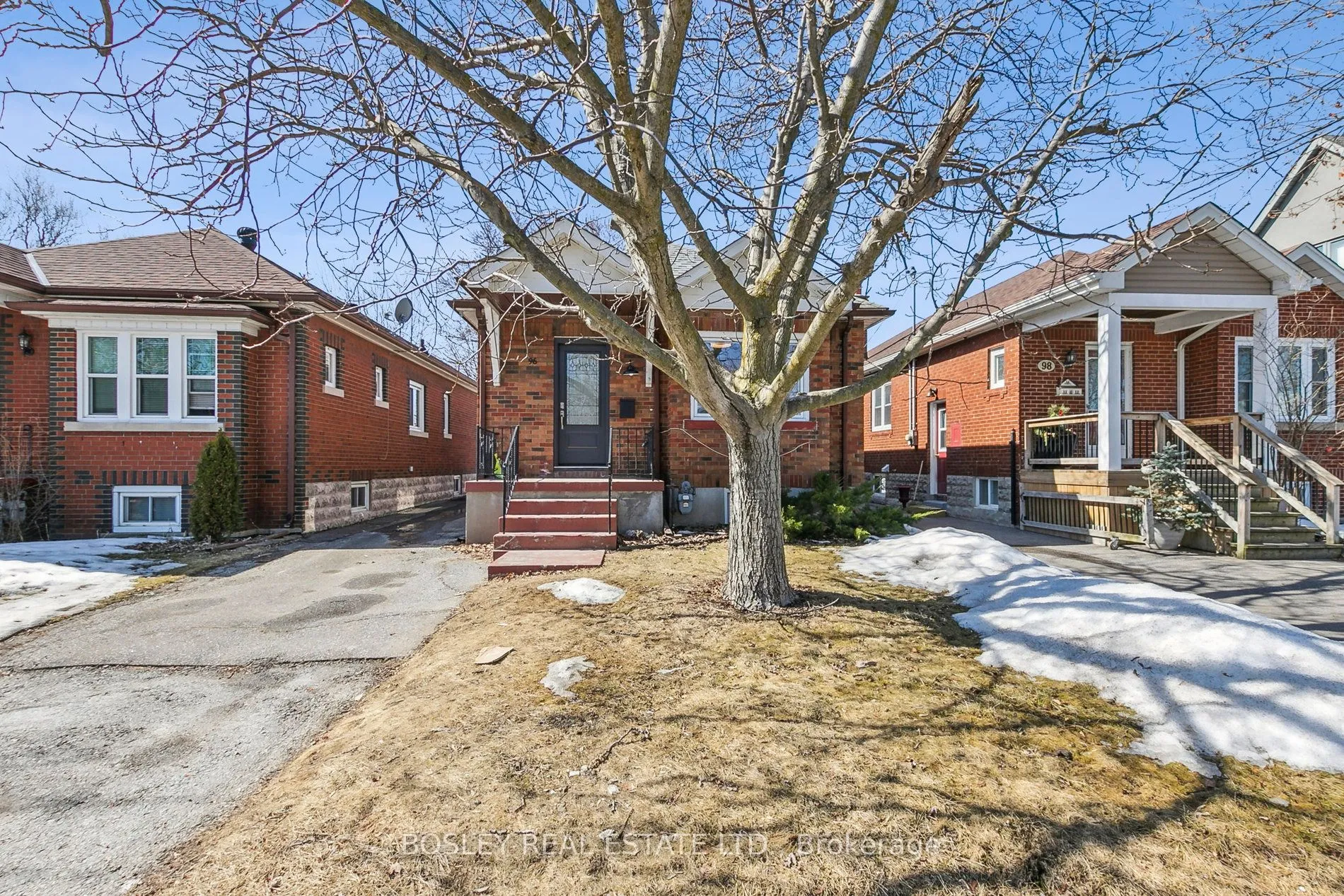 96 Third Street, Toronto, ON M8V 2X9