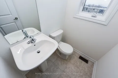 68 First Street, Orangeville, ON L9W 2E4