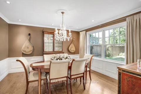161 Dornie Road, Oakville, ON L6J 4N7