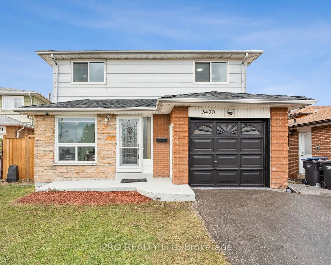 3420 Monica Drive, Mississauga, ON L4T 3E7