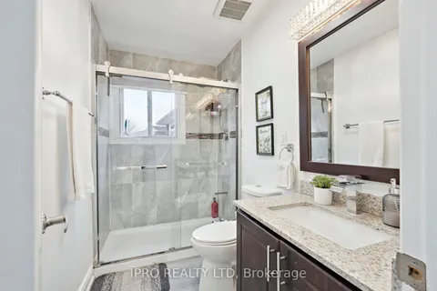 3420 Monica Drive, Mississauga, ON L4T 3E7