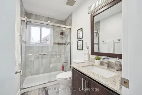 3420 Monica Drive, Mississauga, ON L4T 3E7