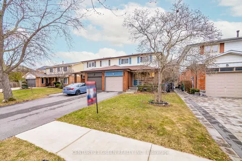 338 Hillside Drive, Mississauga, ON L5M 2L7