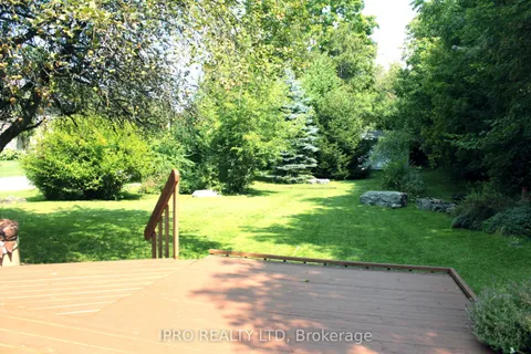11 Maple Lane, Caledon, ON L7E 0L3