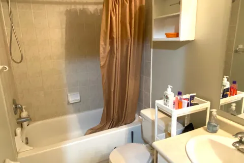 15 Haynes Avenue, Toronto, ON M3J 3P8