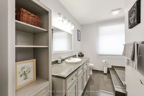 1 Birch Street, Orangeville, ON L9W 3E8