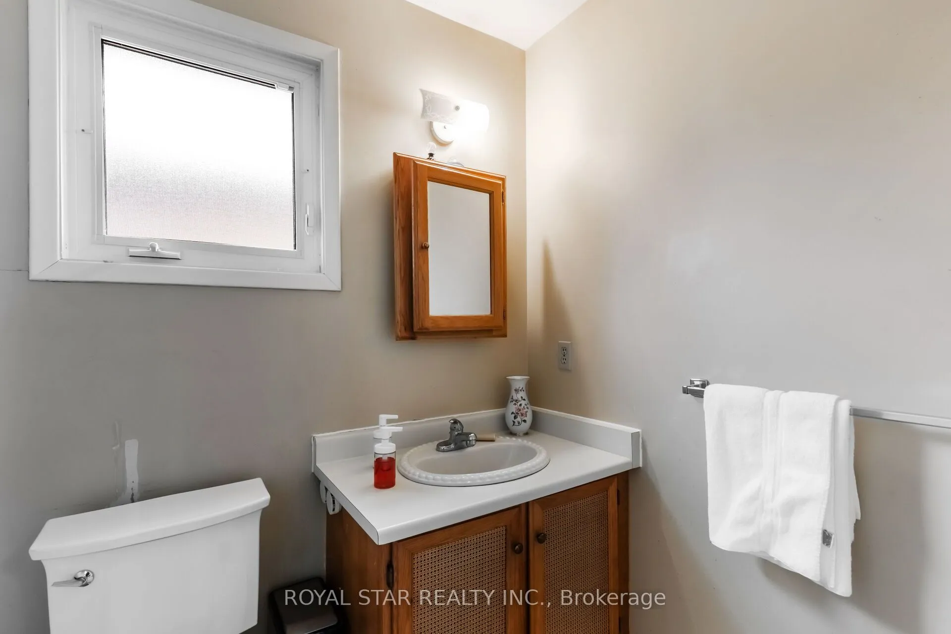 89 Dumfries Avenue, Brampton, ON L6Z 2X1