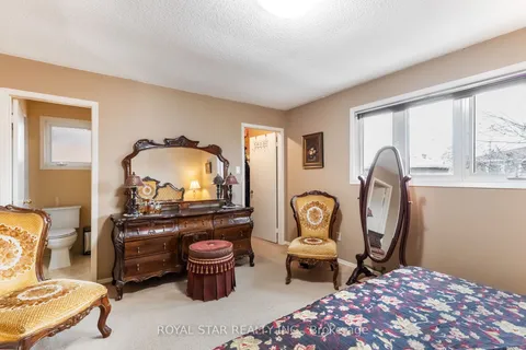 89 Dumfries Avenue, Brampton, ON L6Z 2X1