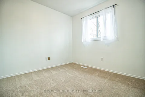 30 Vodden Street, Brampton, ON L6X 2W7