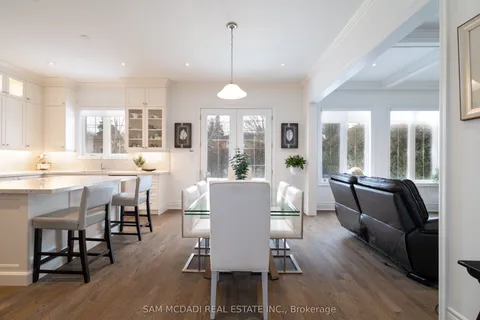 317 La Rose Avenue, Toronto, ON M9P 1B8
